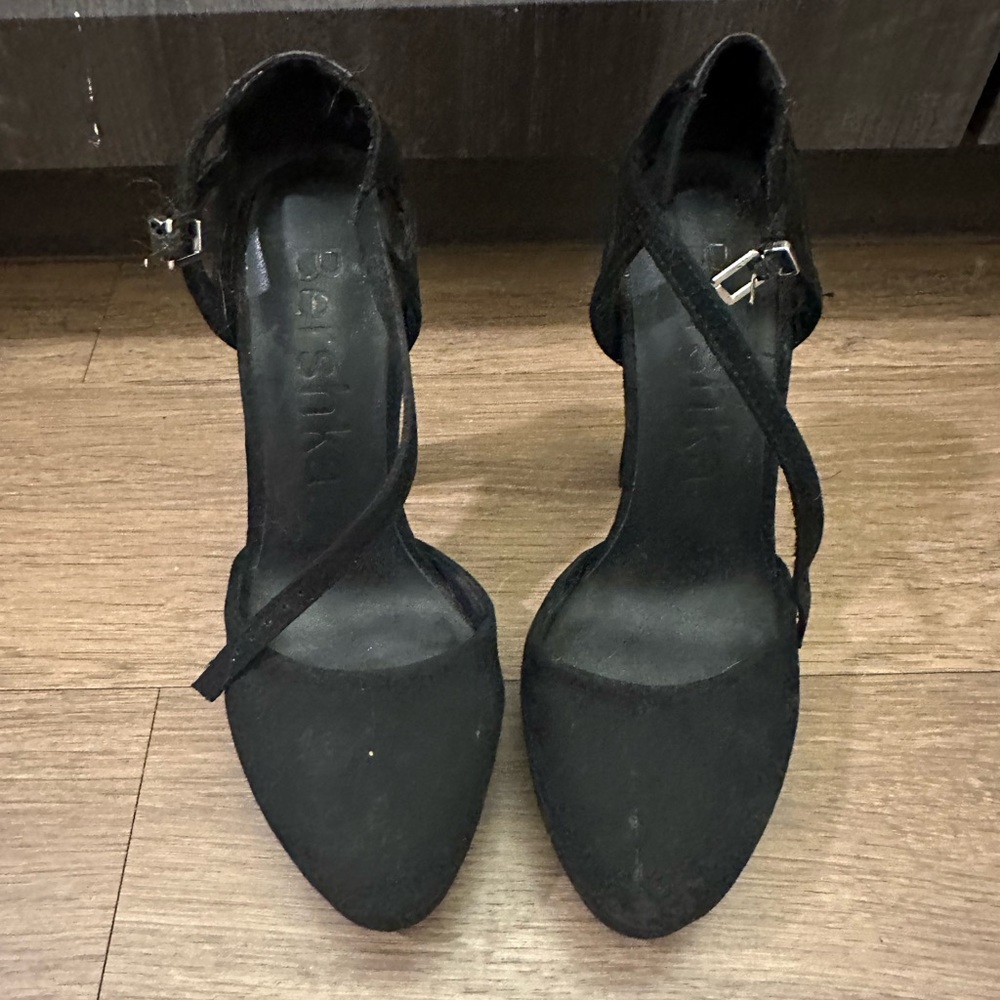 Black bershka heels